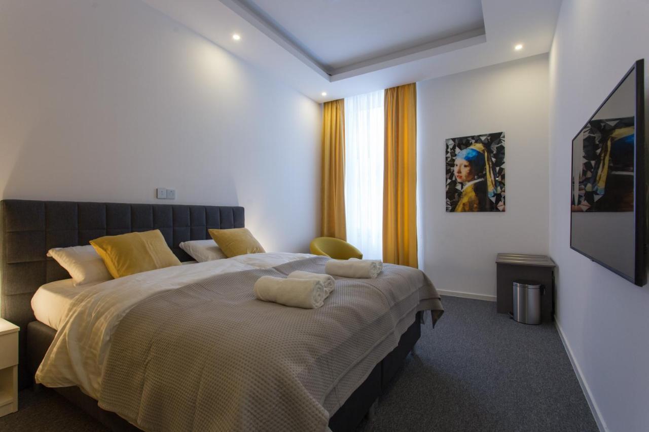 Elenas Rooms & Apartment Zagreb Exterior photo